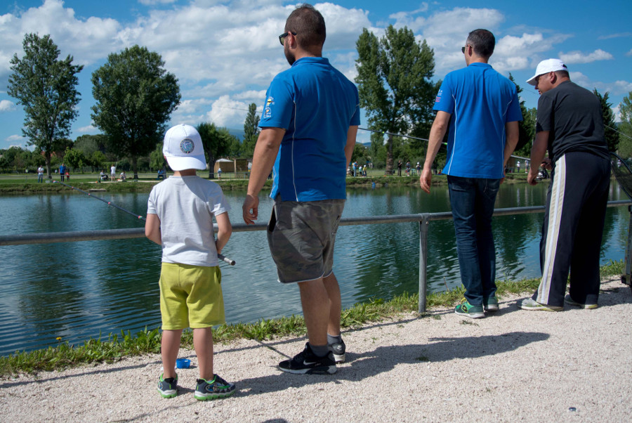 Scopri di più sull'articolo Decafish, l’evento della ASD Pescatori del Topino tra sport e solidarietà