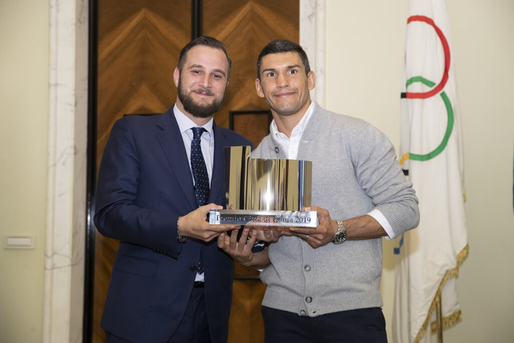 Marco Perissa (Presidente nazionale OPES) e Emanuele Blandamura (pugile professionista)