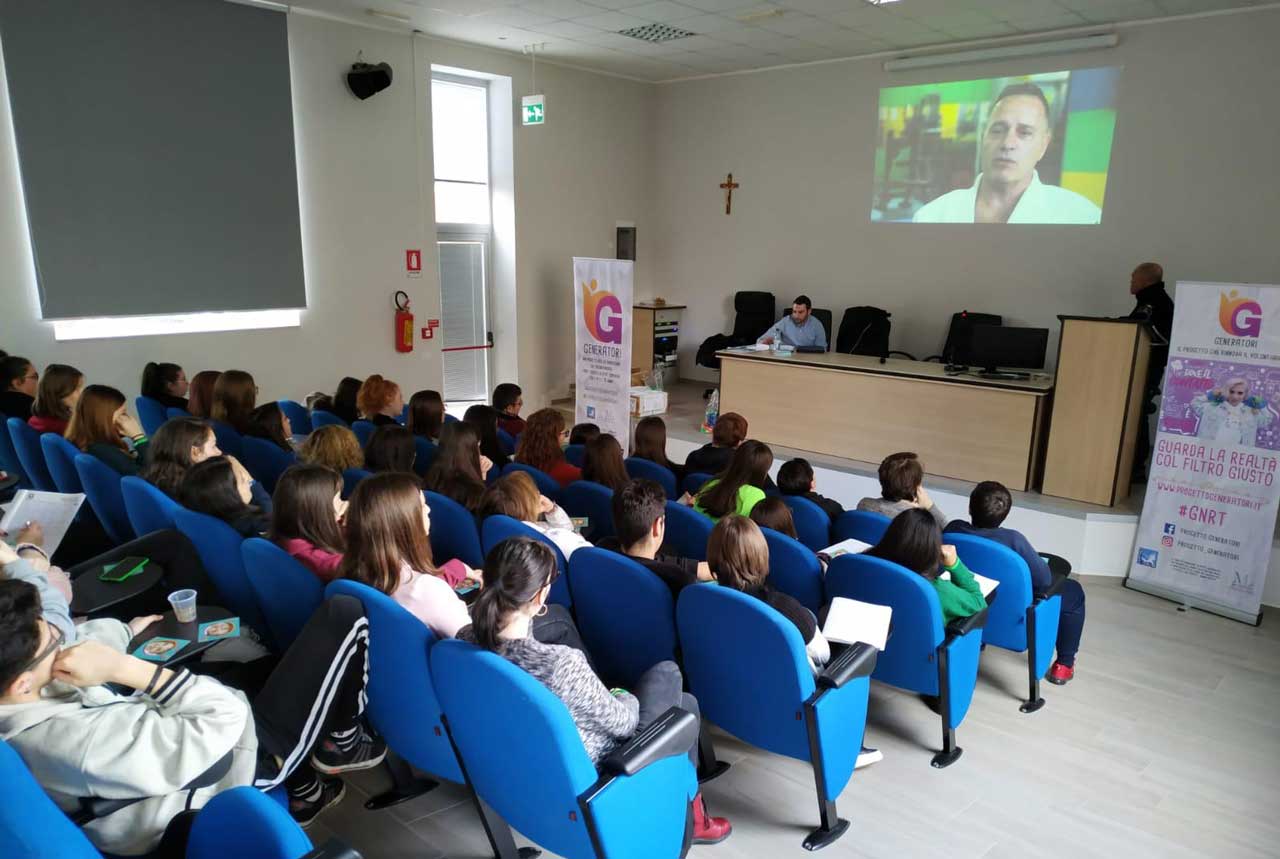 Scopri di più sull'articolo Isernia, tappa di Generatori all’Istituto Statale “Vincenzo Cuoco”