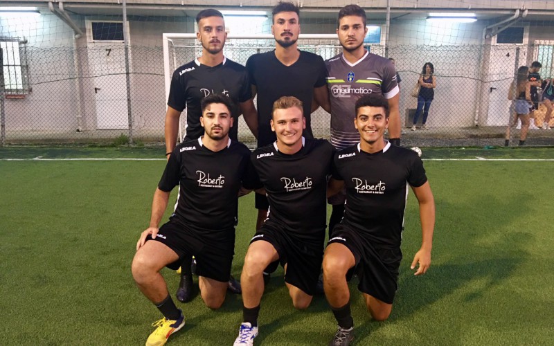 Scopri di più sull'articolo Football Sala: alla Futsal Summer Night di Cesano Maderno trionfa il Roberto Bistrot Restaurant