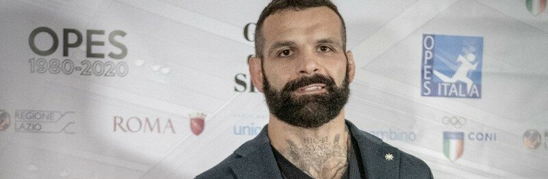 Scopri di più sull'articolo Seminario di MMA con Alessio Sakara, appuntamento il 26 aprile ad Agrigento