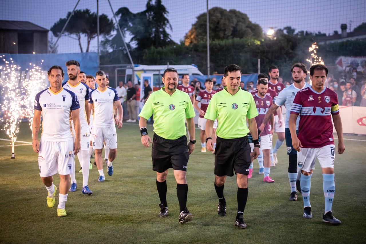 Scopri di più sull'articolo Riparte la Lega Calcio a 8 con tante novità. Tra i calciatori anche Davide Moscardelli