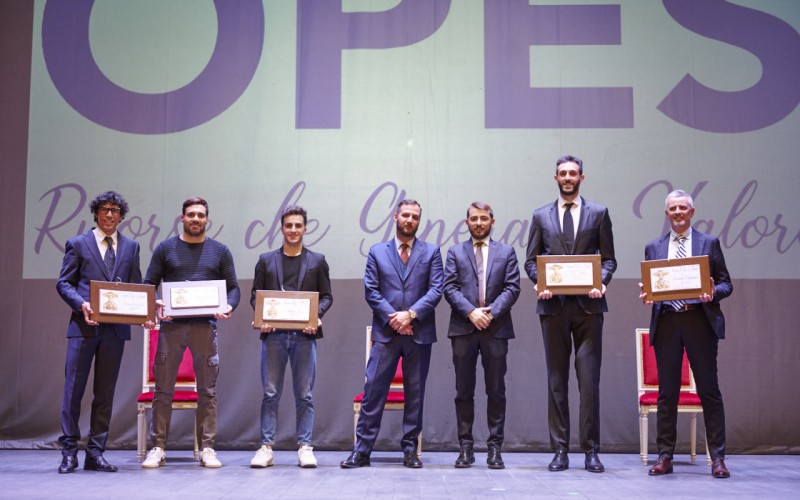 Scopri di più sull'articolo Successo per la prima edizione del Premio Città di Chieti. Tra i premiati anche il vicecampione olimpico Paolo Nicolai