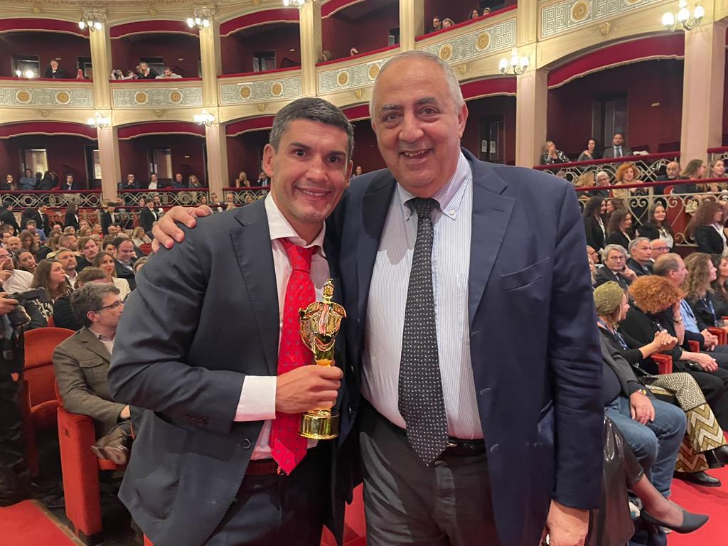 Scopri di più sull'articolo Emanuele Blandamura premiato al Paladino d’Oro Sport Film Festival