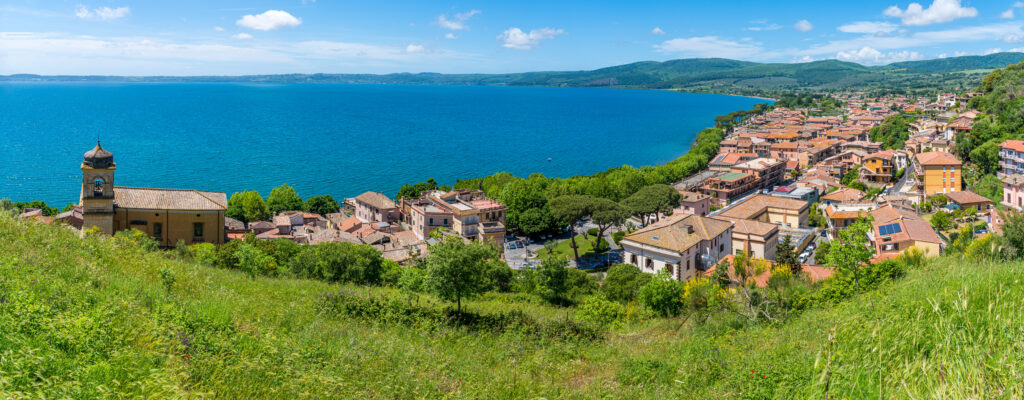 Beautiful,Panoramic,View,In,Trevignano,Romano,,Overlooking,The,Bracciano,Lake
