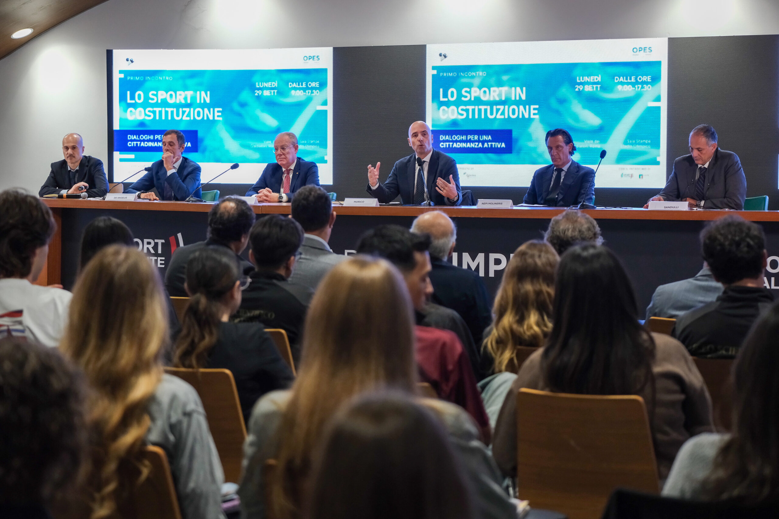 Lo Sport in Costituzione: Dialoghi per un Cittadinanza Attiva