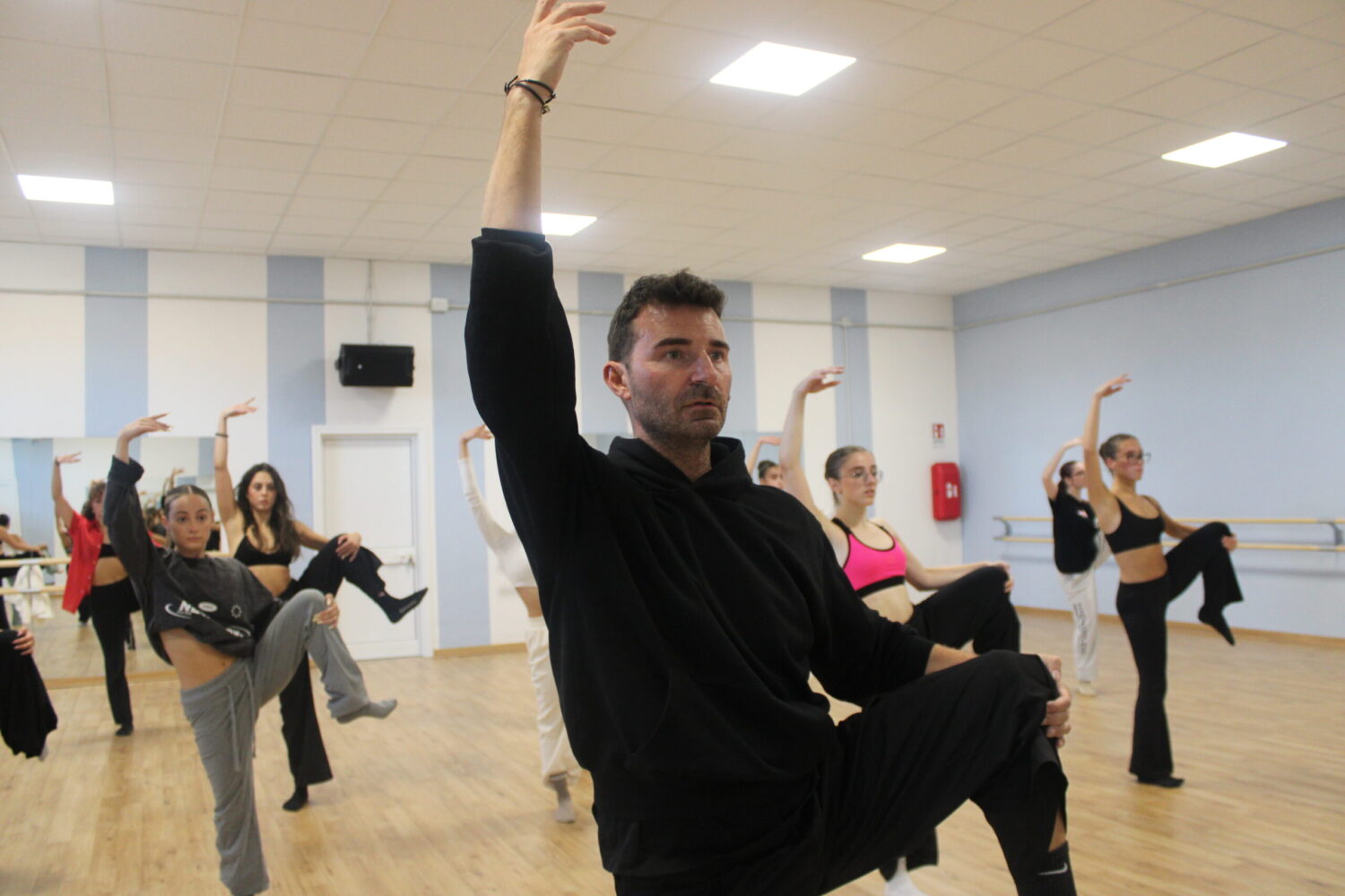 Workshop di danza al Centro Civitas. Dopo il successo dello scorso 4 ottobre, si replica il 16 novembre. Già aperte le iscrizioni.
