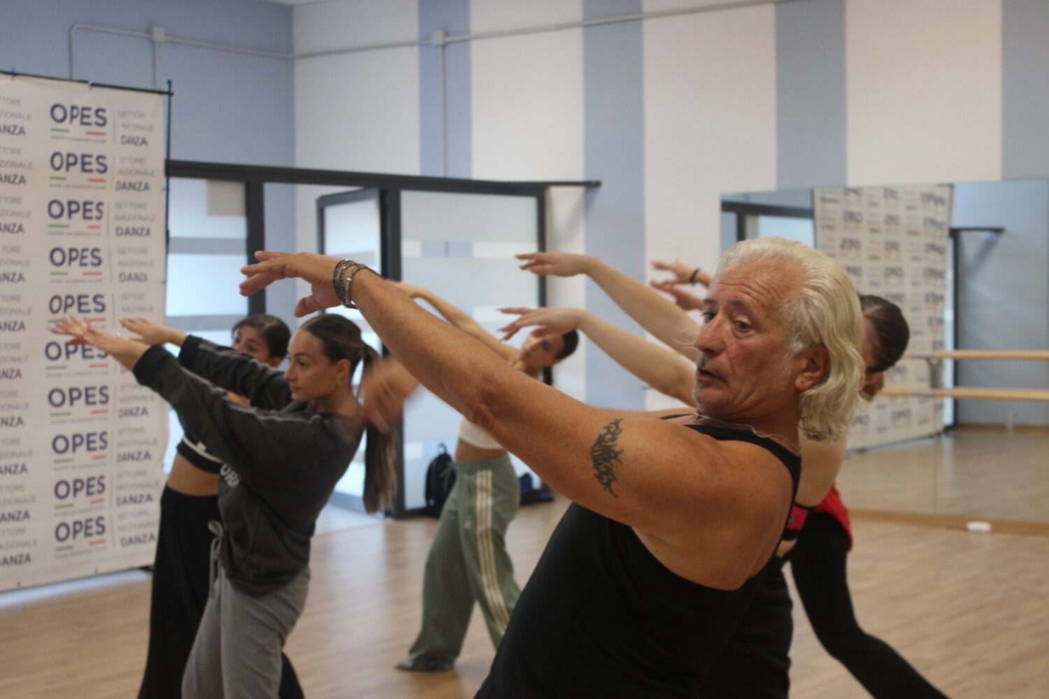 Scopri di più sull'articolo Danza: un workshop di successo tira l’altro, al Centro Civitas si replica l’appuntamento con i Maestri D’Urso, Pastore e Romano
