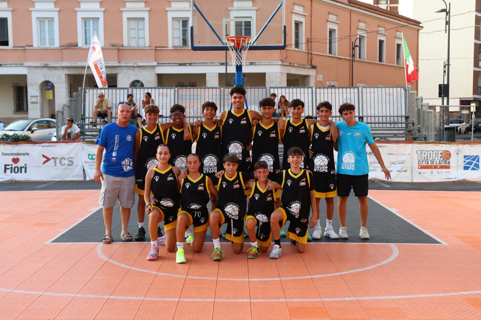 basket in piazza a Latina